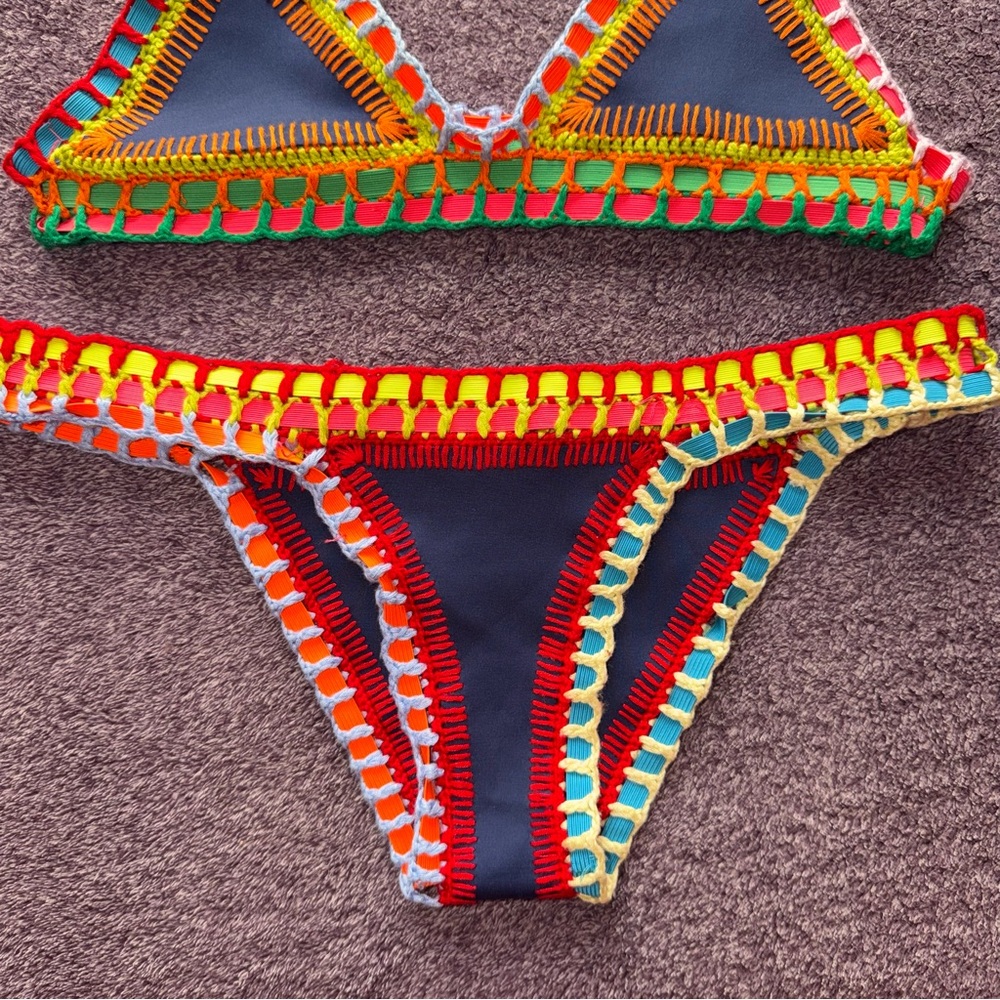 Kiini Bikini Set - Picture 2 of 8